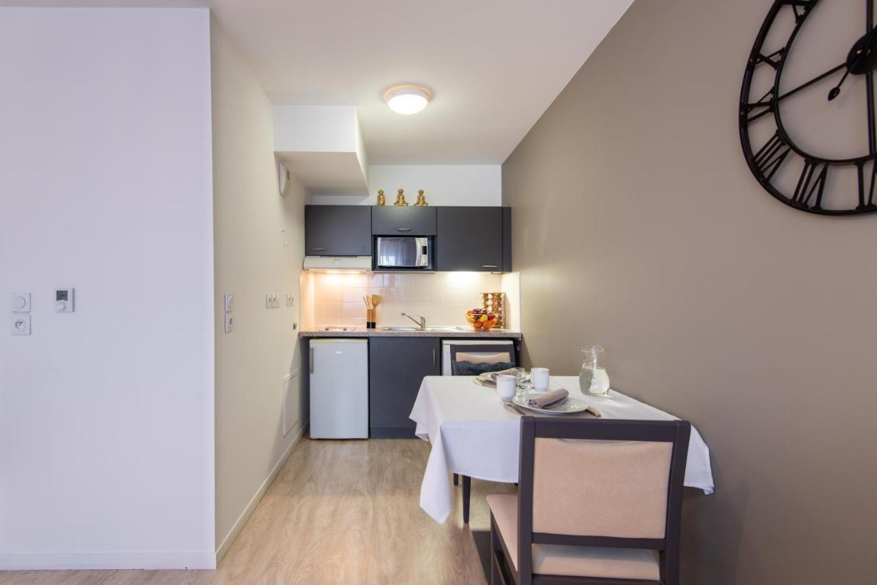 Terres De France - Appart Hotel Rouen Flaubert Руан Екстериор снимка