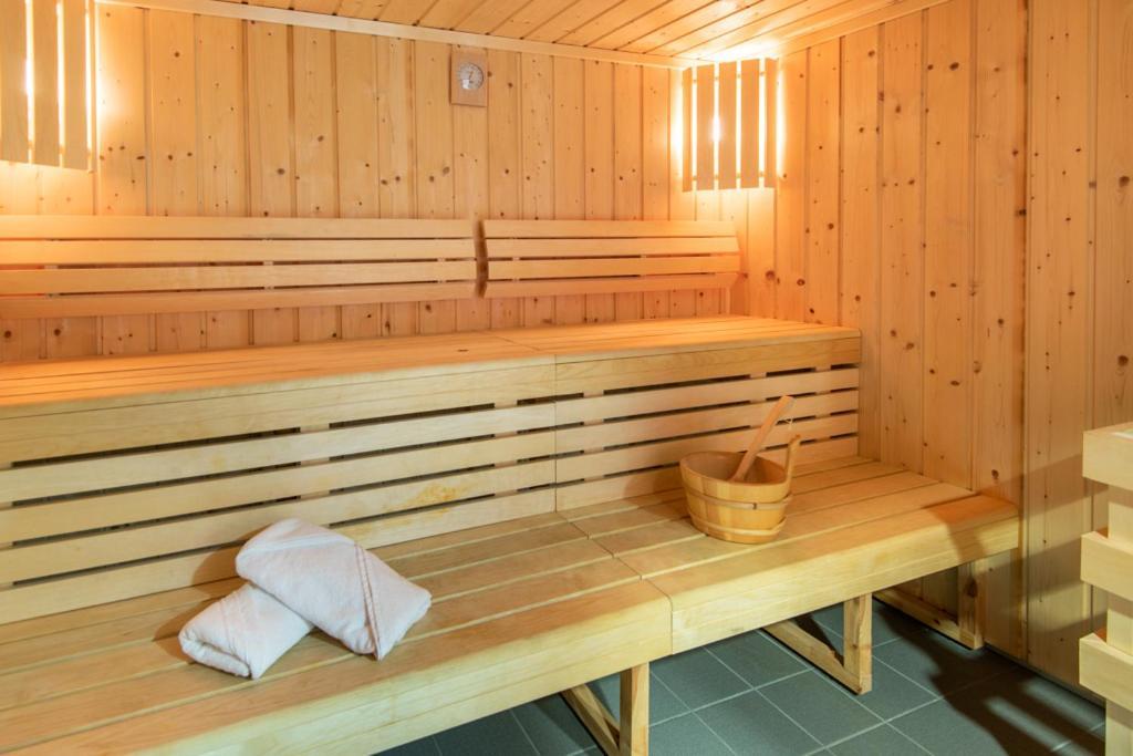 Terres De France - Appart Hotel Rouen Flaubert Руан Екстериор снимка
