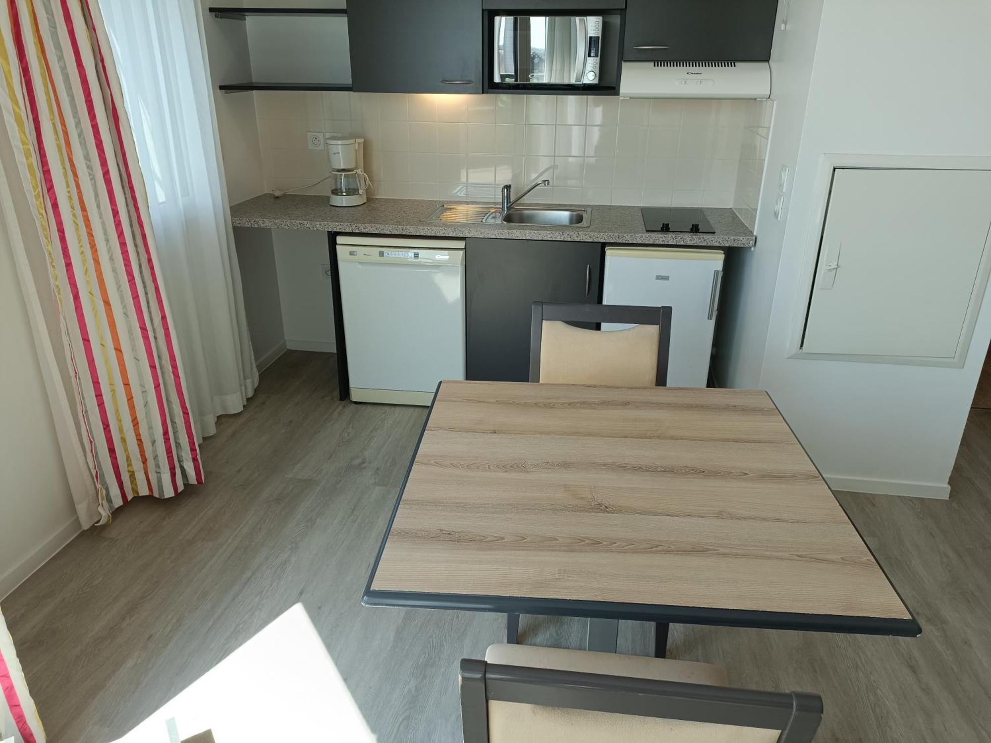 Terres De France - Appart Hotel Rouen Flaubert Руан Екстериор снимка
