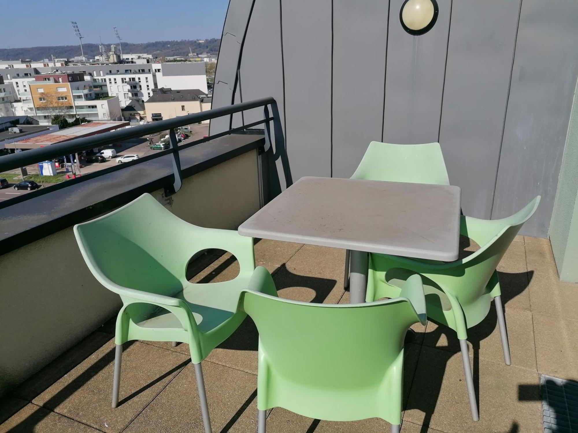 Terres De France - Appart Hotel Rouen Flaubert Руан Екстериор снимка